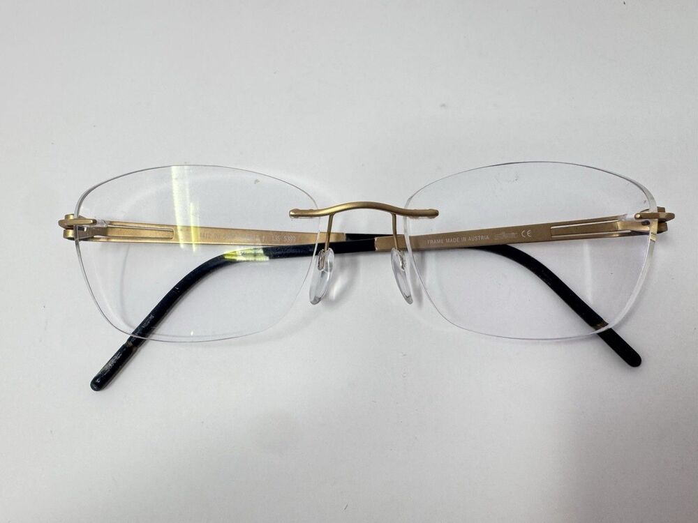 Silhouette 4412 6064 Gold Rimless Eyeglass Frames 52-17 135 Austria Made
